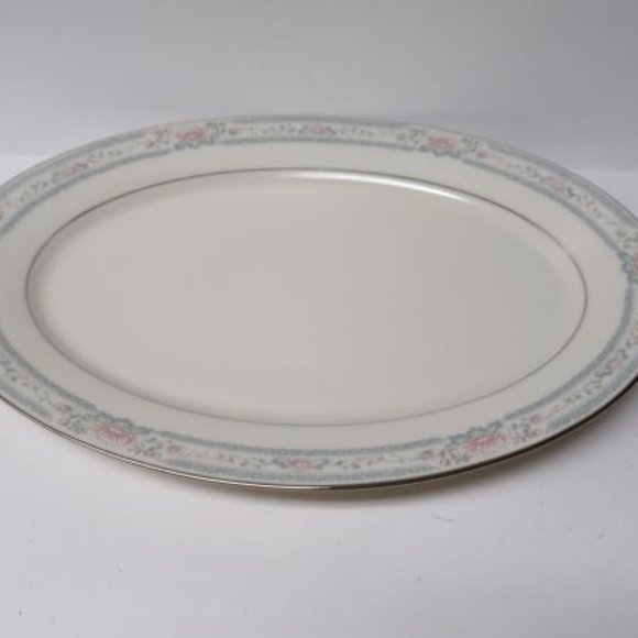 Lenox China CHARLESTON 13 3/4 Inch Oval Serving or Meat Platter, Made In U.S.A. - Picture 1 of 4